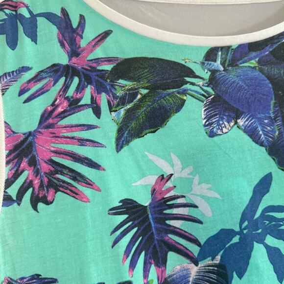 Puma Blue & White Multicolor Colorful Floral Tropical Casual T-Shirt Women Sz L - Picture 5 of 10